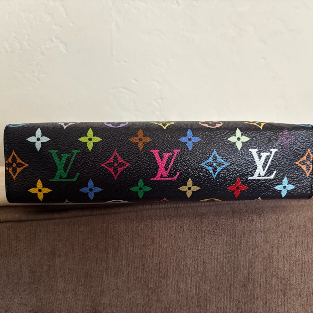 Authentic Louis Vuitton Takashi Murakami Black Multicolor Toiletry Pouch - Picture 3 of 10
